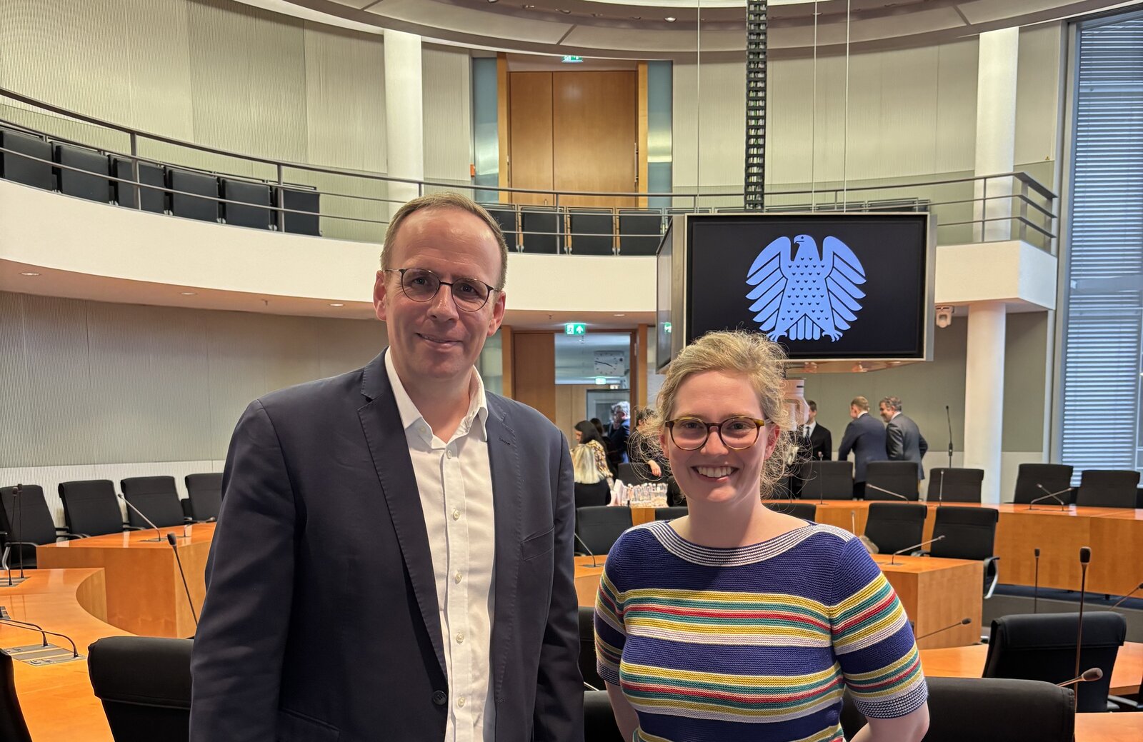 Die Bundestagsabgeordnete von Bündnis 90/Die Grünen, Karoline Otte MdB und BAGSV-Generalsekretär Jörn Freynick  

Foto: Privat